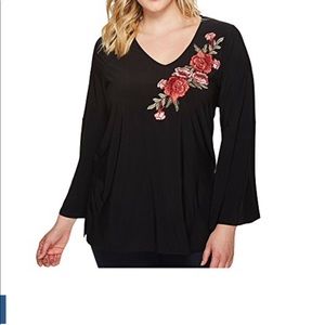 Bell sleeved, embroidered top